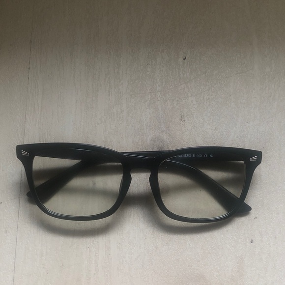 Tortoise Shell Square Glasses - Picture 4 of 5